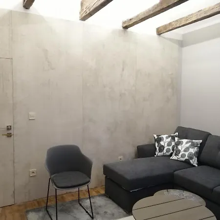 Apartment New Luxury & Spacious, Central Apartment, 2bedrooms 70sqm