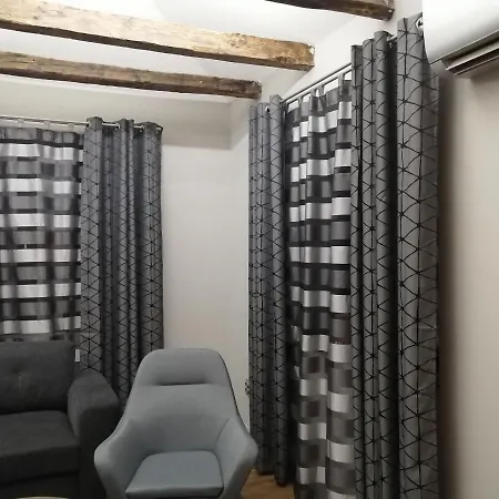 Apartment New Luxury & Spacious, Central Apartment, 2bedrooms 70sqm Sofia