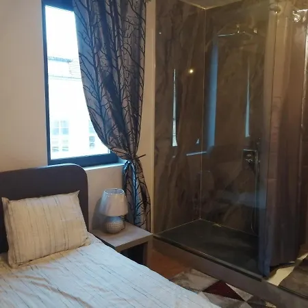 New Luxury & Spacious, Central Apartment, 2bedrooms 70sqm 索菲亞