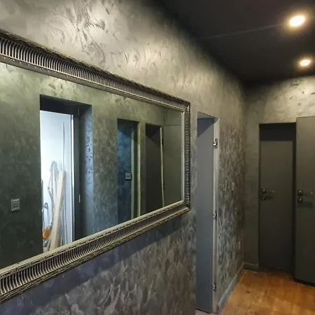 New Luxury & Spacious, Central Apartment, 2bedrooms 70sqm 公寓 *